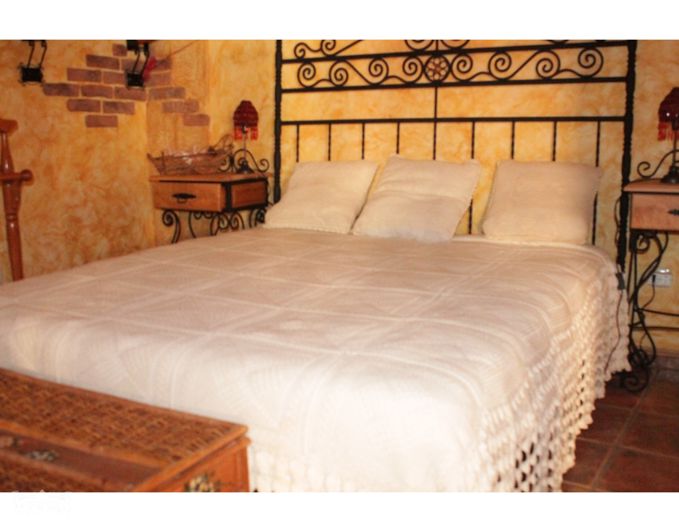 Image No.34-4 Bed Townhouse for sale