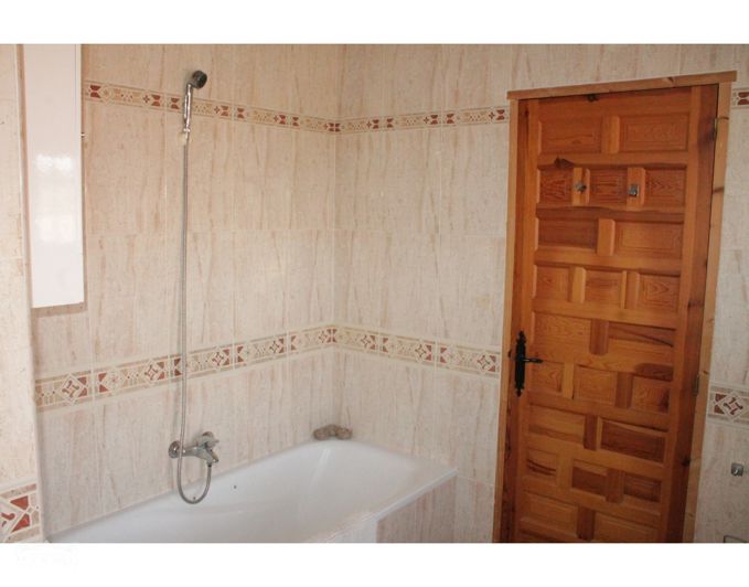 Image No.44-5 Bed Country House for sale