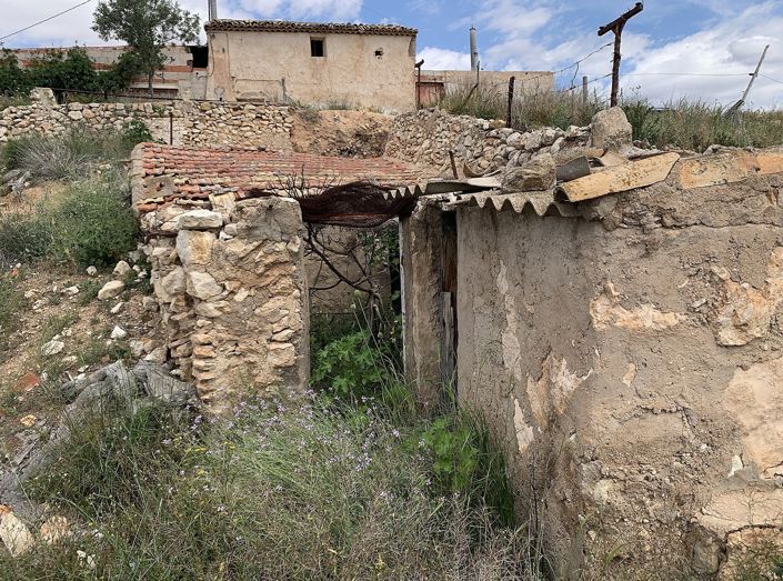 Image No.23-3 Bed Country House for sale