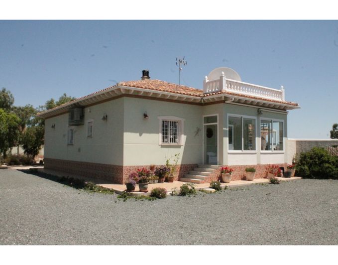 Image No.1-3 Bed Villa for sale