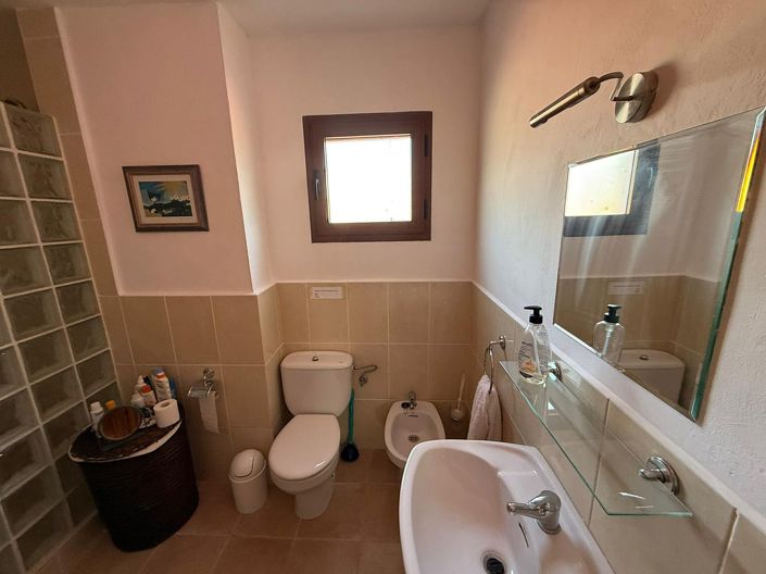 Image No.41-5 Bed Country House for sale