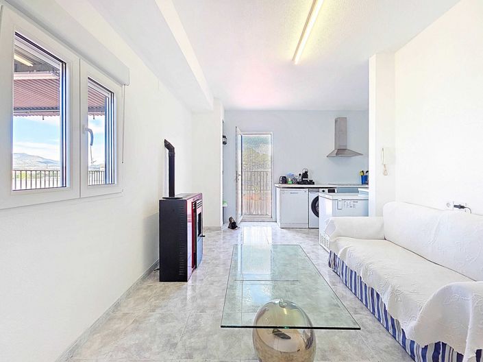 Image No.14-3 Bed Townhouse for sale