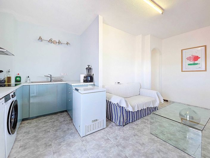 Image No.15-3 Bed Townhouse for sale