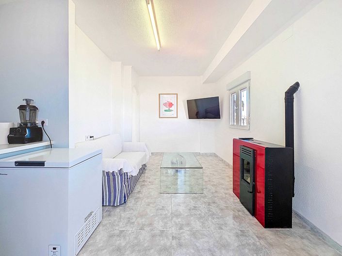 Image No.16-3 Bed Townhouse for sale