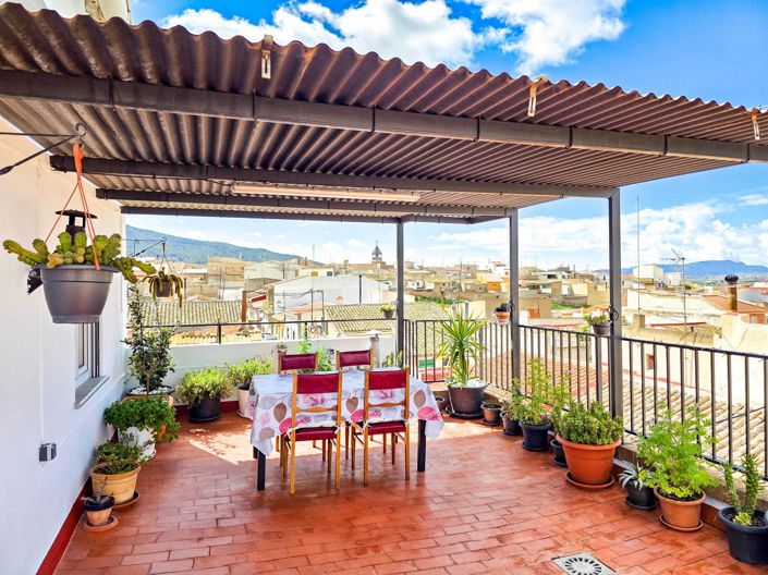 Image No.3-3 Bed Townhouse for sale