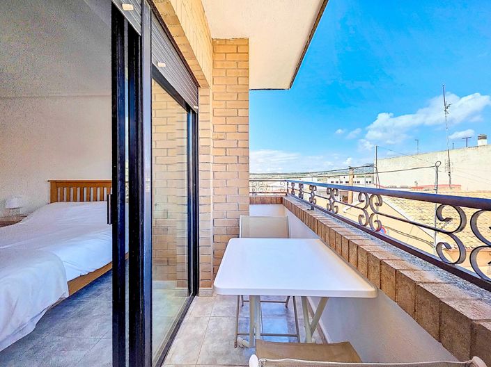 Image No.27-3 Bed Townhouse for sale