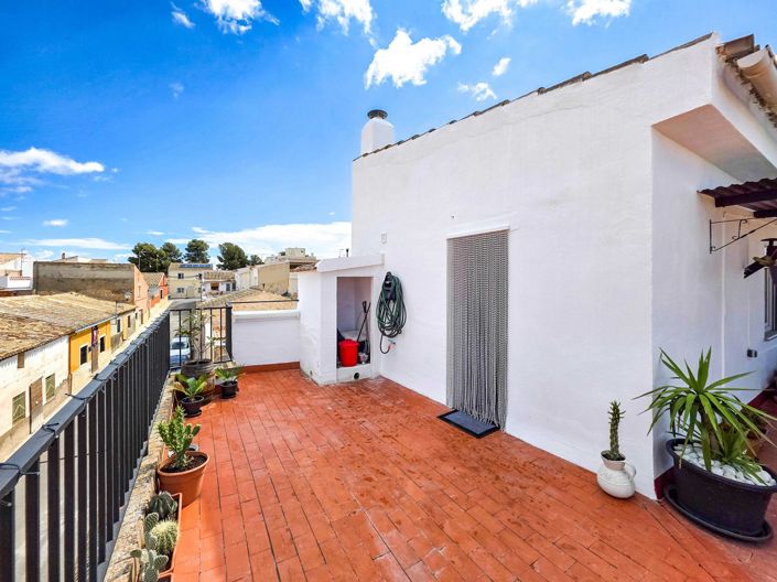 Image No.39-3 Bed Townhouse for sale