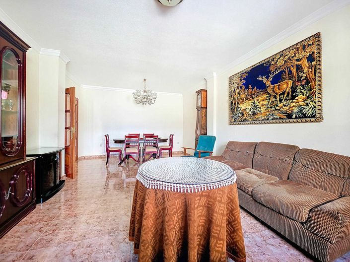 Image No.11-3 Bed Townhouse for sale