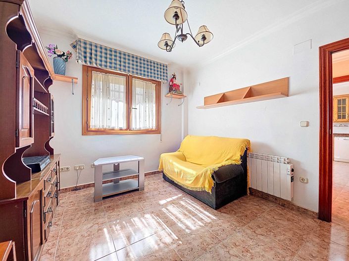 Image No.19-3 Bed Townhouse for sale