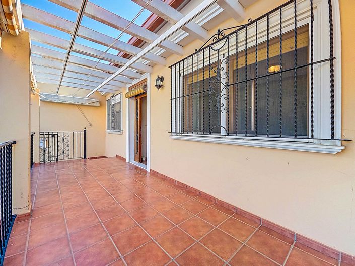 Image No.6-3 Bed Townhouse for sale