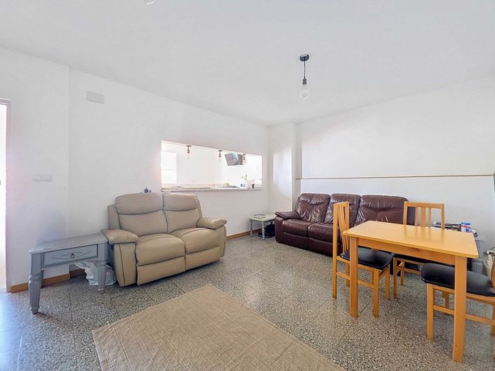 Image No.5-3 Bed Townhouse for sale