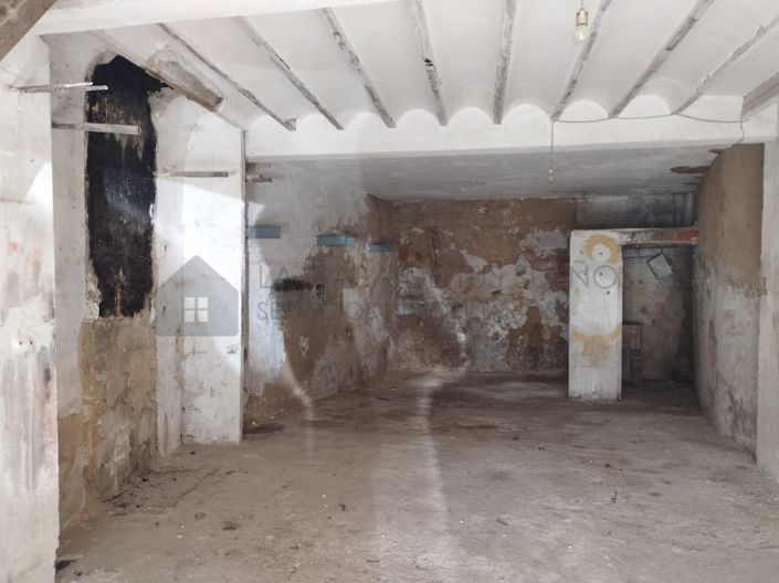 Image No.1-1 Bed Townhouse for sale