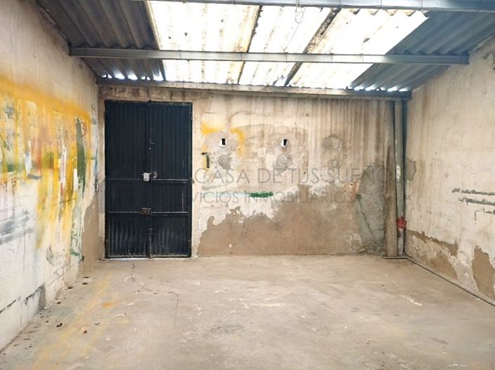 Image No.10-1 Bed Townhouse for sale