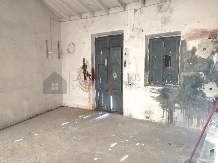 Image No.8-1 Bed Townhouse for sale