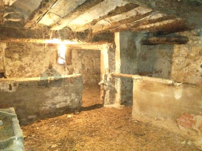 Image No.21-3 Bed Country House for sale