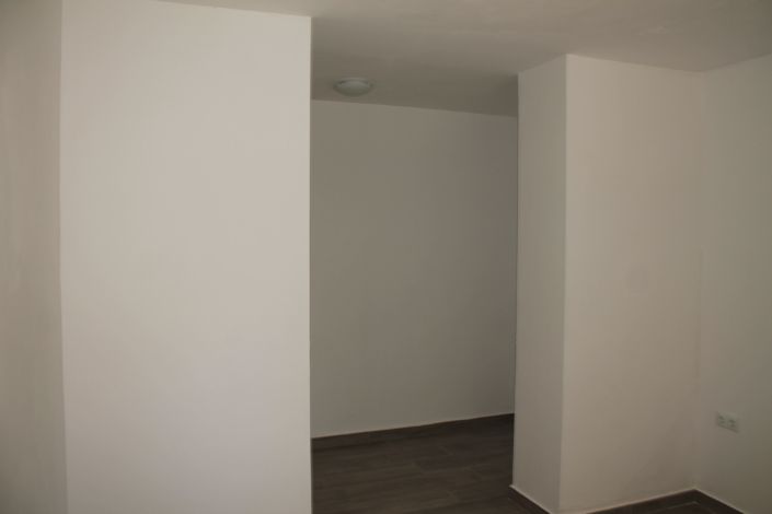 Image No.17-4 Bed Townhouse for sale