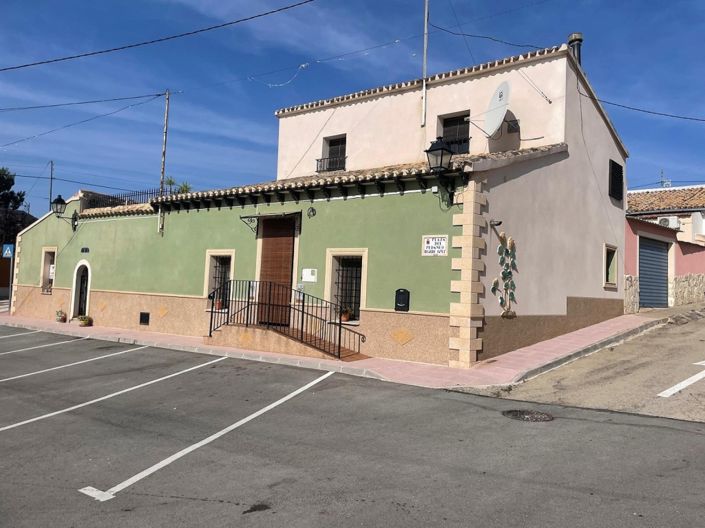 Image No.3-2 Bed Townhouse for sale