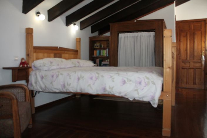 Image No.31-2 Bed Townhouse for sale