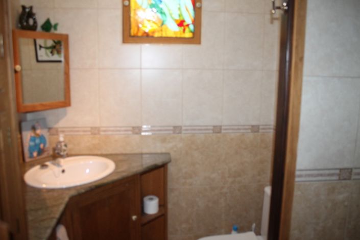 Image No.36-2 Bed Townhouse for sale