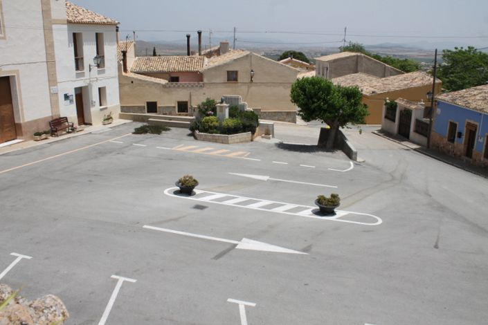 Image No.10-2 Bed Townhouse for sale