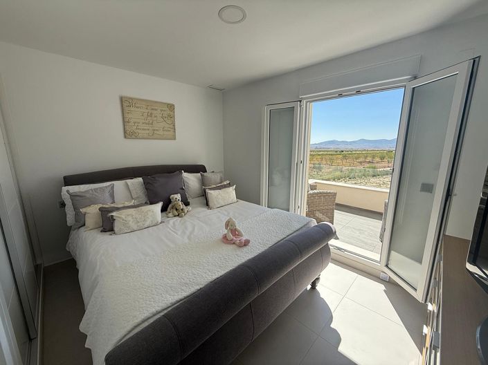 Image No.26-3 Bed Villa for sale