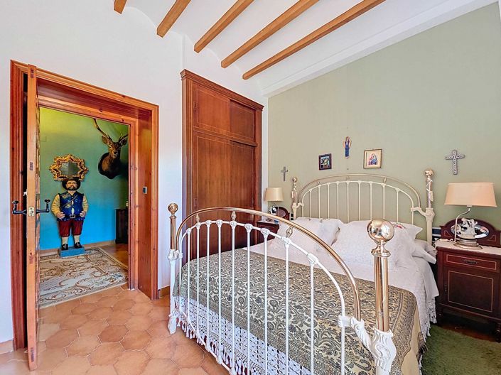 Image No.29-6 Bed Villa for sale