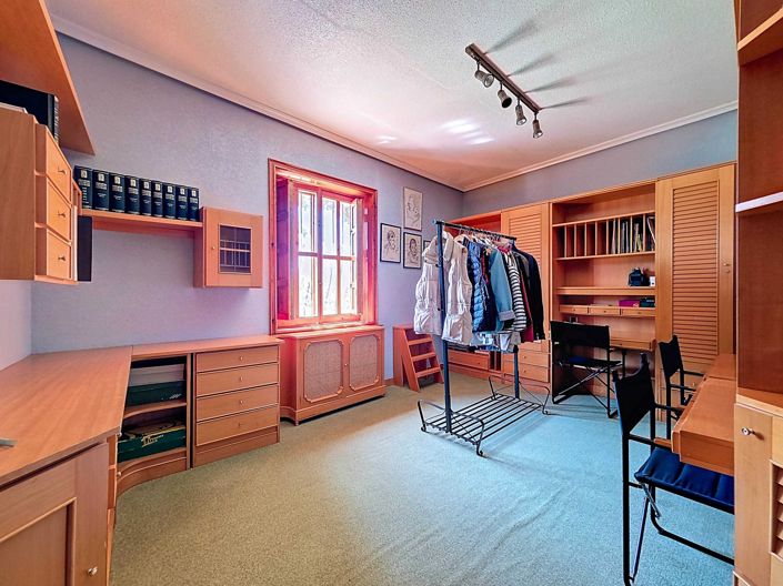 Image No.45-6 Bed Villa for sale