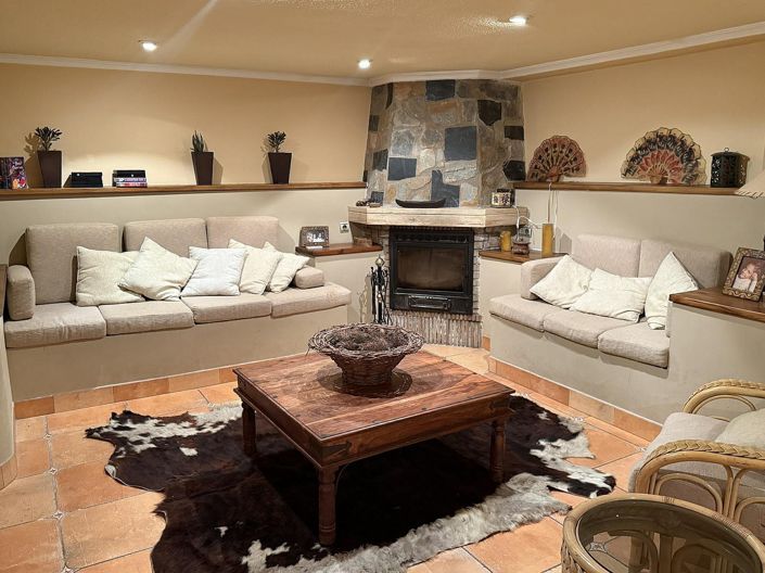 Image No.39-4 Bed Villa for sale