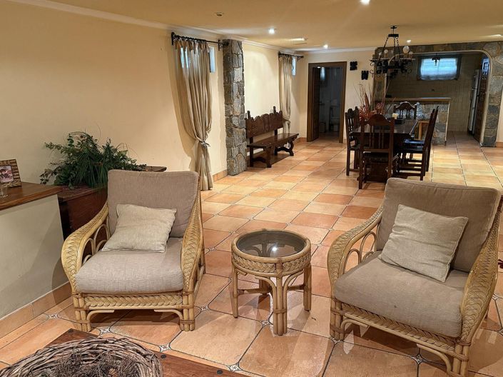 Image No.40-4 Bed Villa for sale