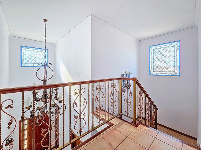 Image No.27-6 Bed Villa for sale