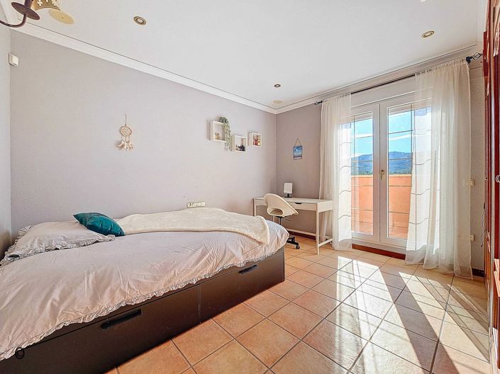 Image No.33-6 Bed Villa for sale