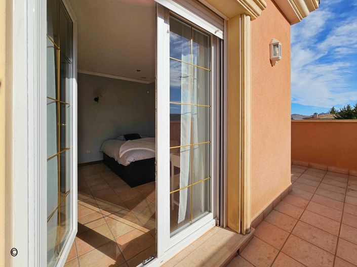 Image No.36-6 Bed Villa for sale