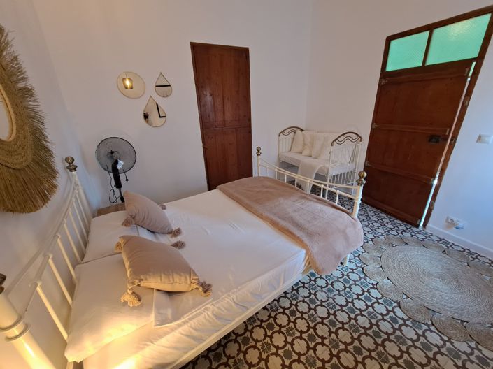 Image No.28-3 Bed Townhouse for sale