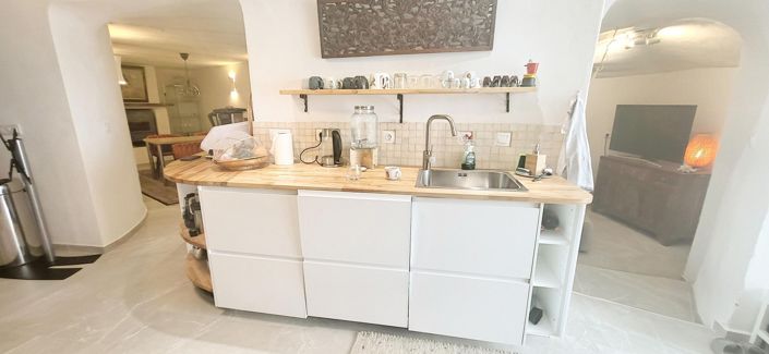 Image No.11-2 Bed Country House for sale