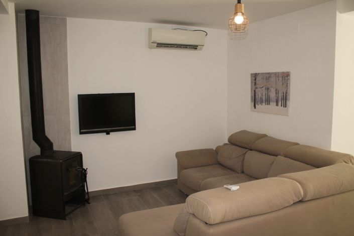 Image No.16-4 Bed Country House for sale