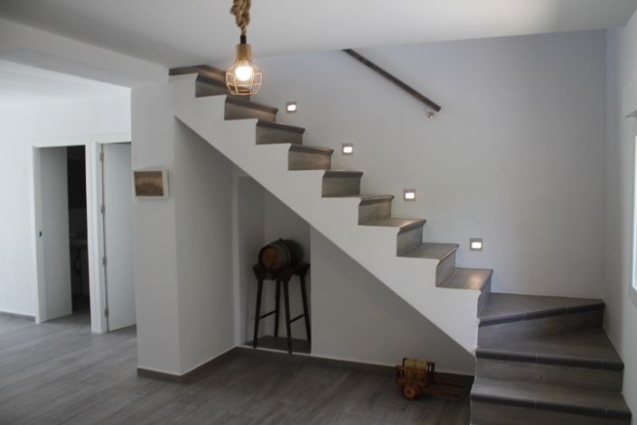 Image No.24-4 Bed Country House for sale