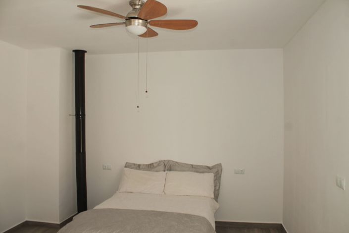 Image No.36-4 Bed Country House for sale