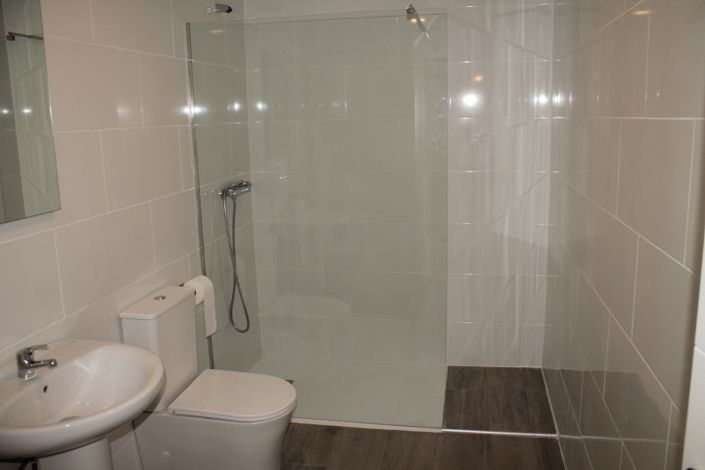 Image No.43-4 Bed Country House for sale