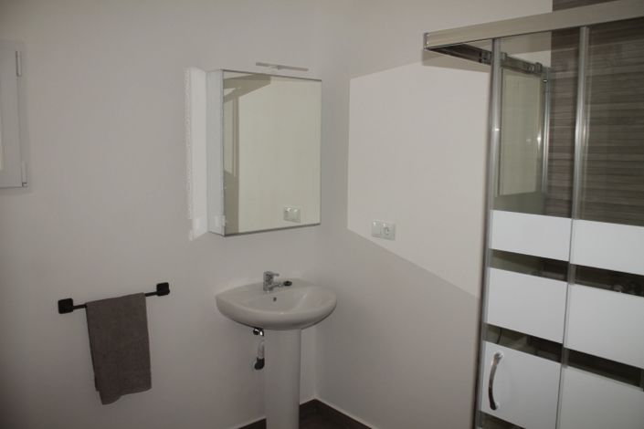 Image No.45-4 Bed Country House for sale