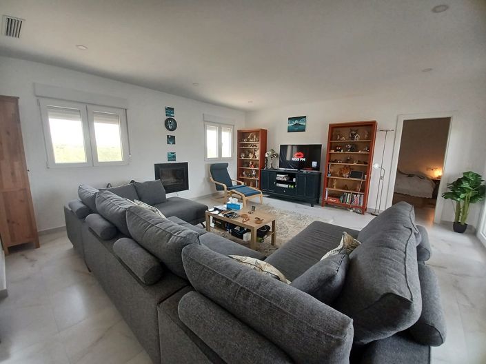 Image No.20-6 Bed Villa for sale