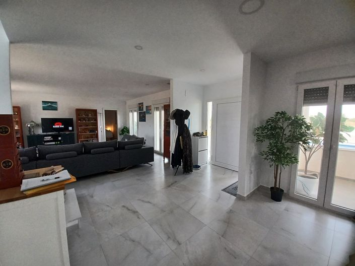 Image No.22-6 Bed Villa for sale