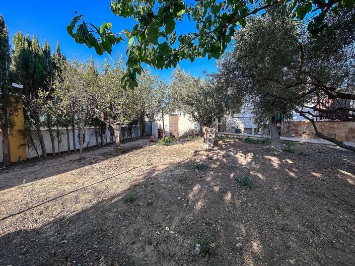 Image No.12-4 Bed Country House for sale