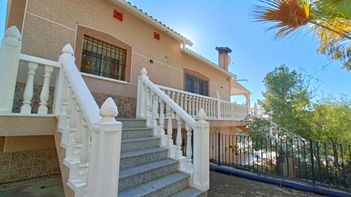 Image No.21-4 Bed Villa for sale