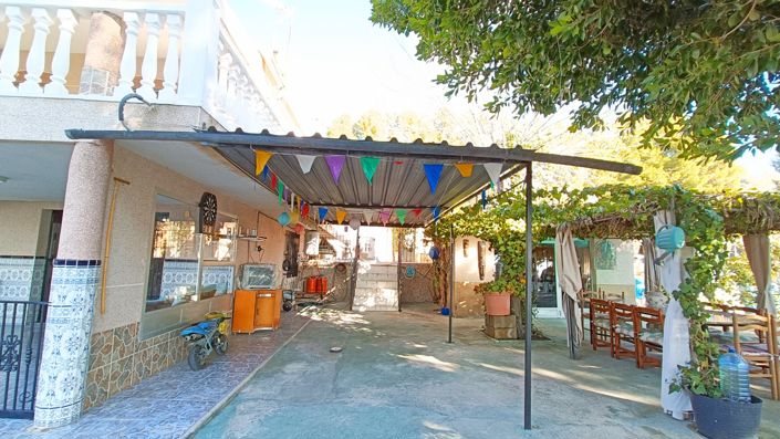 Image No.8-4 Bed Villa for sale