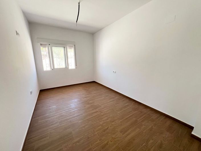 Image No.17-3 Bed Villa for sale