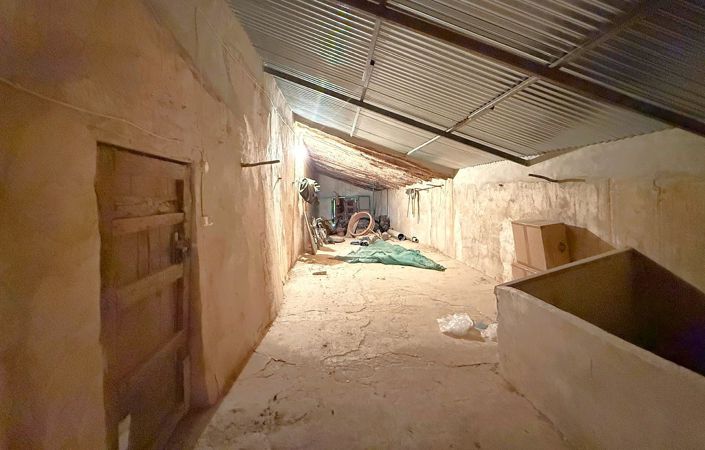 Image No.42-12 Bed Country House for sale