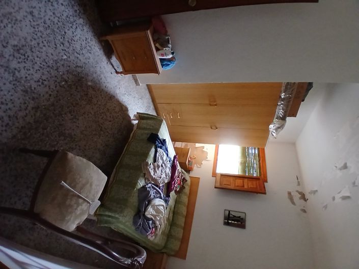 Image No.10-5 Bed Country House for sale