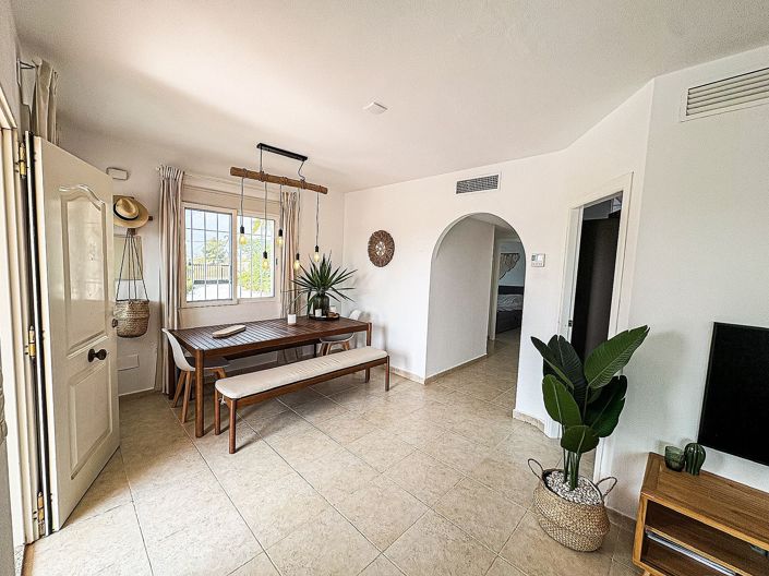 Image No.28-5 Bed Villa for sale