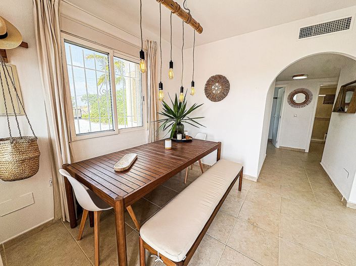 Image No.30-5 Bed Villa for sale