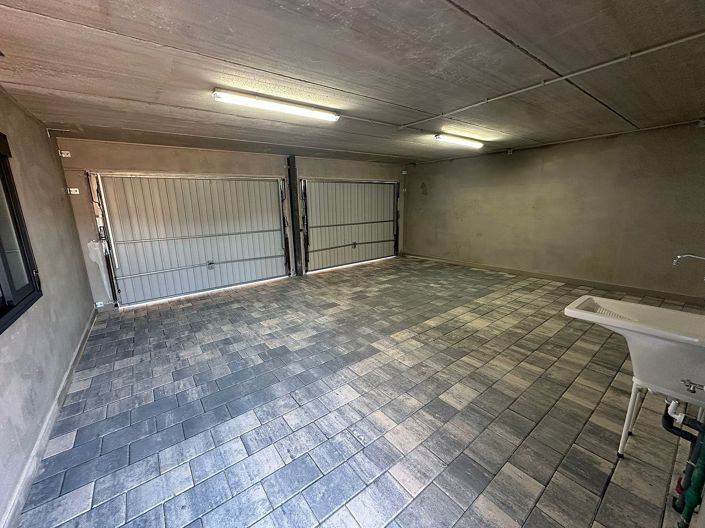 Image No.21-3 Bed Villa for sale